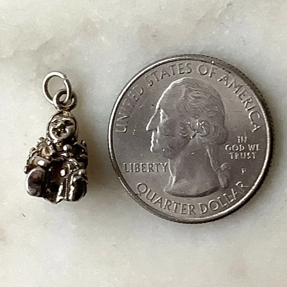 Unbranded sterling silver